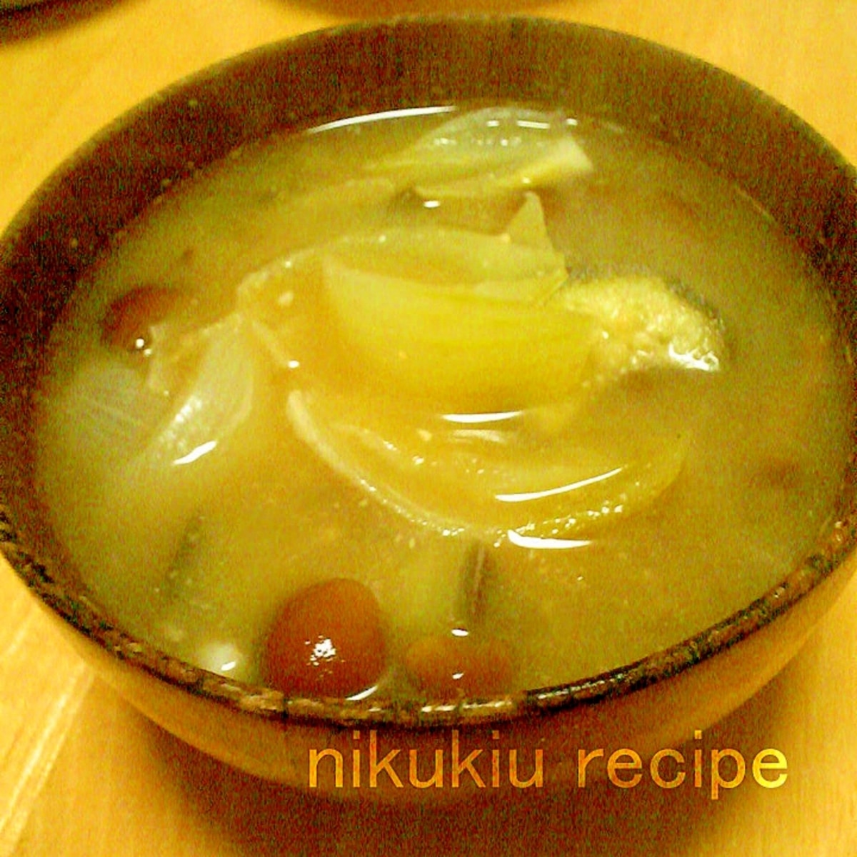なす たまねぎ なめこの味噌汁 レシピ 作り方 By Nikukiu 楽天レシピ なす たまねぎ なめこの味噌汁 レシピ 作り方 By Nikukiu 楽天レシピ